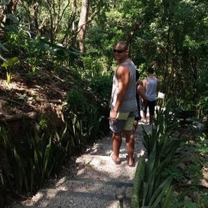 Meet your Posher, Robert